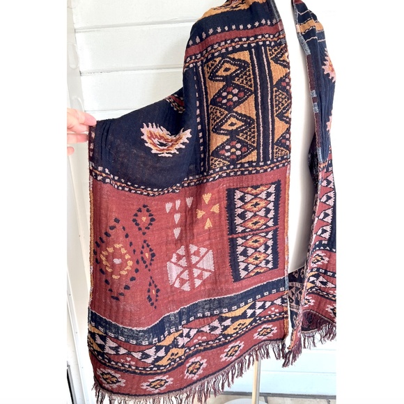 MADEWELL Large Tribal Ethnic Pattern Shawl Wrap - 88"L x 24"W - Picture 2 of 8